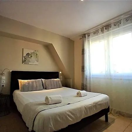 Astoria 2*