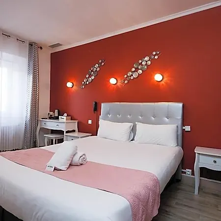 Astoria 2*