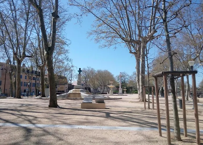 Astoria 2* קרקסון