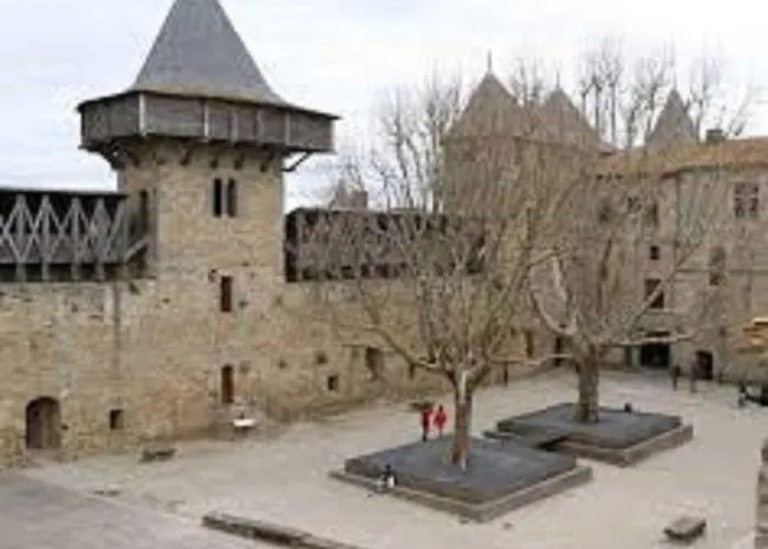 Astoria 2* Carcassonne